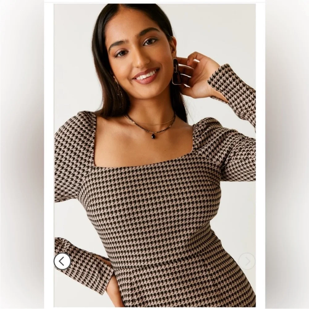 NEW Houndstooth Long Sleeve Minidress - Picture 4 of 5